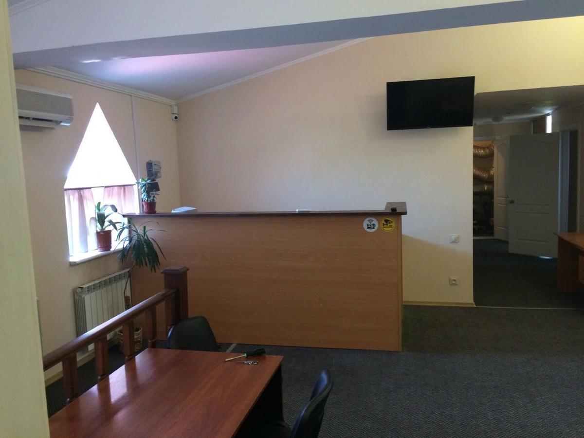 Hostel Кривой Рог Экстерьер фото