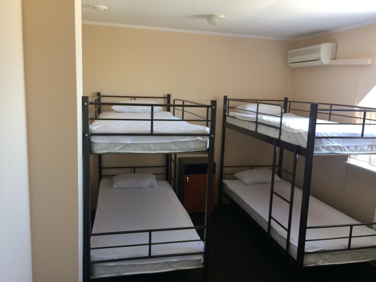 Hostel Кривой Рог Экстерьер фото